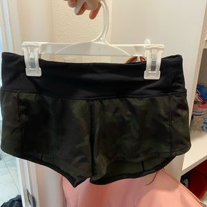 camo speed up lululemon shorts